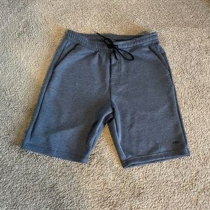 Men’s jogger shorts